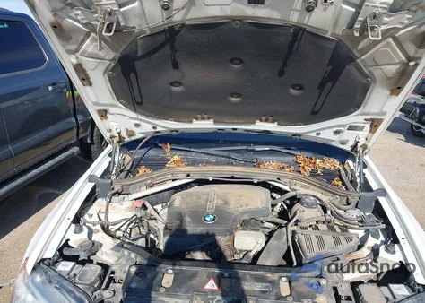 2013 BMW X3 xDrive28I z USA, uszkodzony, nr VIN 5UXWX9C52D0D07324